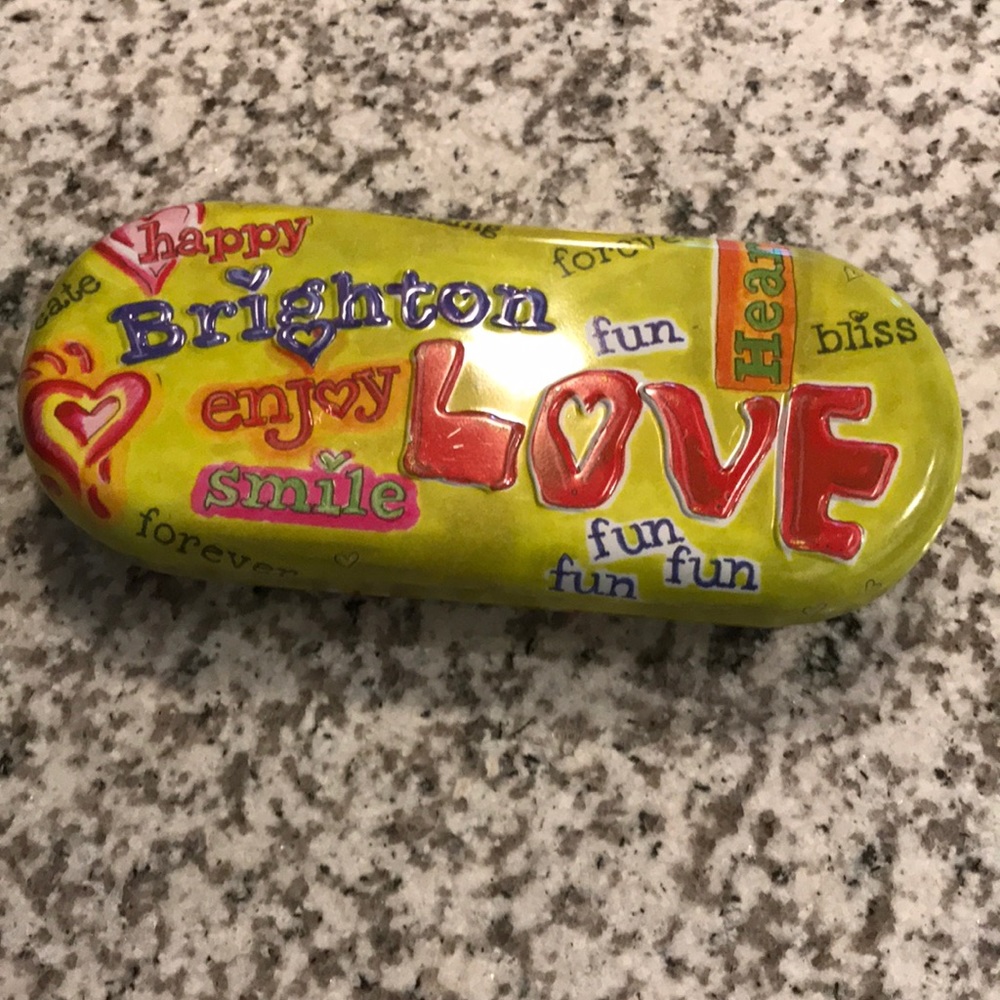 🧨Brighton sunglasses case